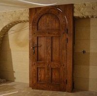 Дверь на века. решение проблемы влажности древесины при изготавлении дверей