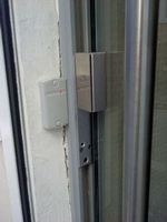 Тест-контроль качества автоматических дверей
